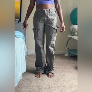 ZARA green cargo size 6